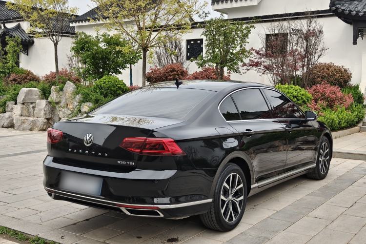 Used Volkswagen Magotan 2020 330TSI DSG Leading Model Exterior 5