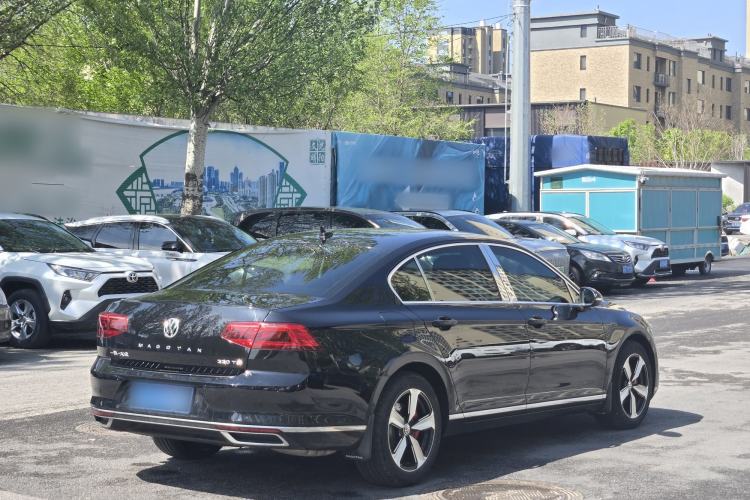 Used Volkswagen Magotan 2020 330TSI DSG Leading Model Exterior 5