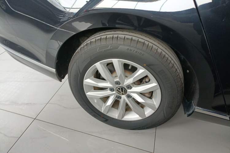 Used Volkswagen Magotan 2020 280TSI DSG Comfort Edition Exterior 5