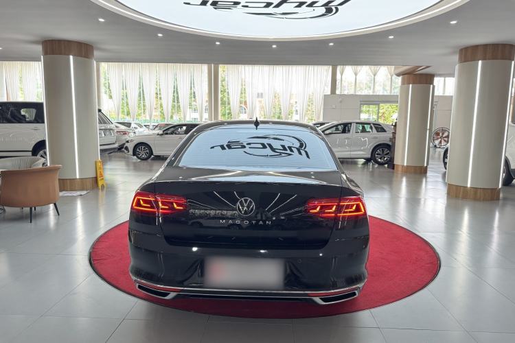 Used Volkswagen Magotan 2020 330TSI DSG Leading Model Exterior 5
