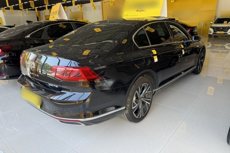 Used Volkswagen Magotan 2020 330TSI DSG Luxury Edition Exterior 5