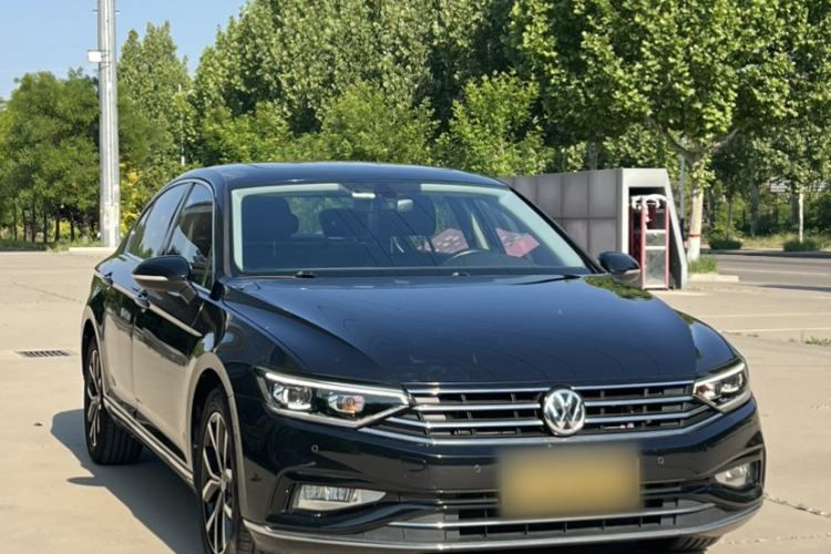 Used Volkswagen Magotan 2020 330TSI DSG Leading Model Exterior 5