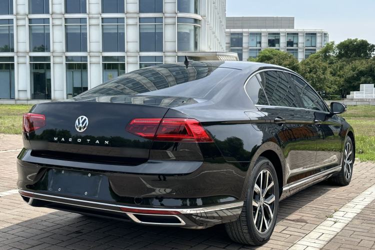 Used Volkswagen Magotan 2020 330TSI DSG Leading Model Exterior 5