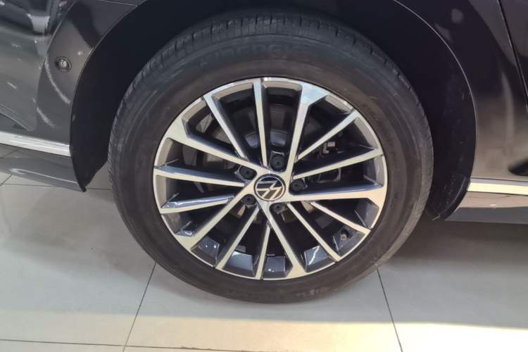 Used Volkswagen Magotan 2020 380TSI DSG Luxury Version Exterior 5