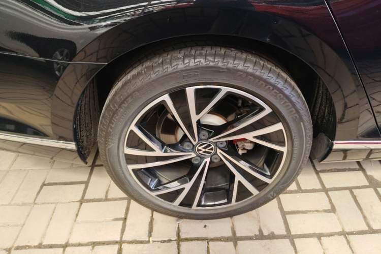 Used Volkswagen Magotan 2020 330TSI DSG Luxury Edition Exterior 5
