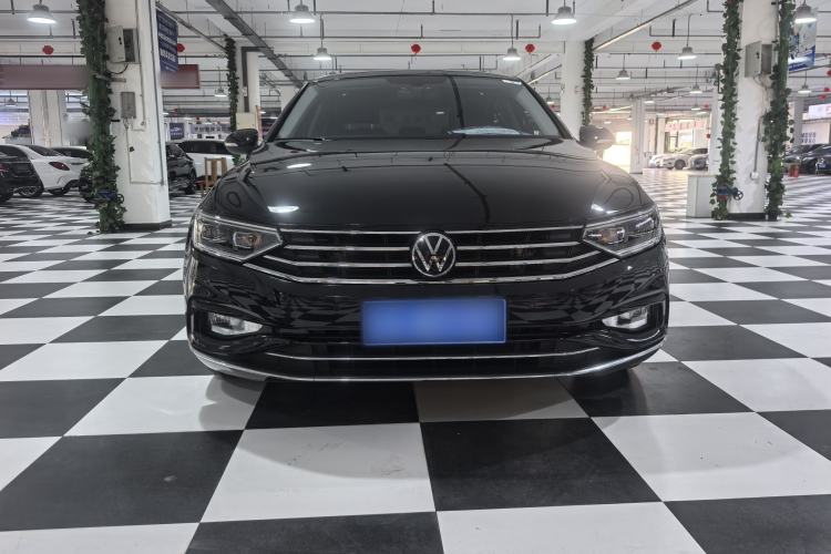 Used Volkswagen Magotan 2020 330TSI DSG Leading Model Exterior 5