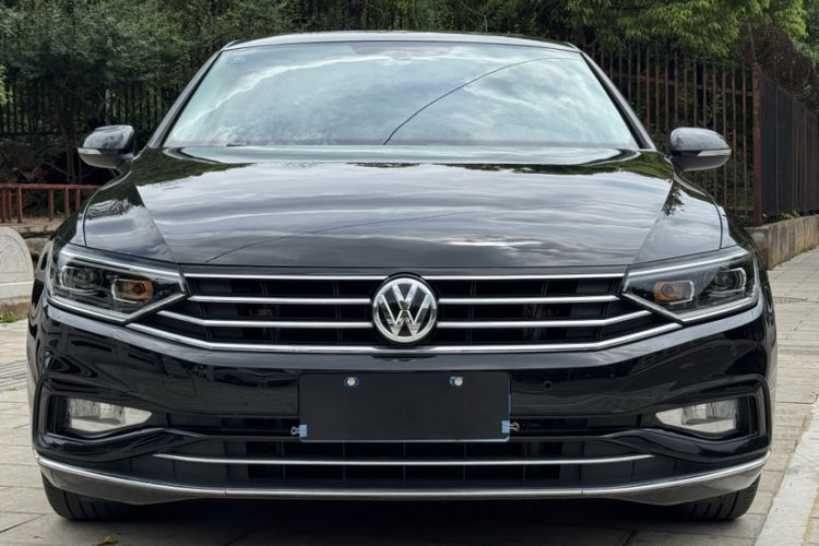 Used Volkswagen Magotan 2020 330TSI DSG Luxury Edition Exterior 5