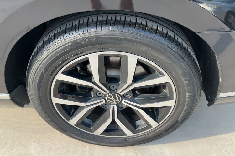 Used Volkswagen Magotan 2020 280TSI DSG Comfort Edition Exterior 5