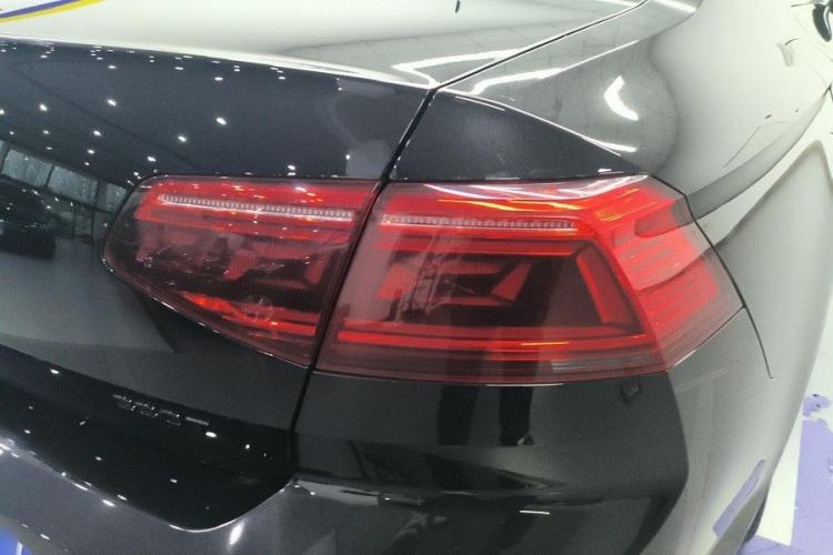 Used Volkswagen Magotan 2020 280TSI DSG Leading Edition Exterior 5