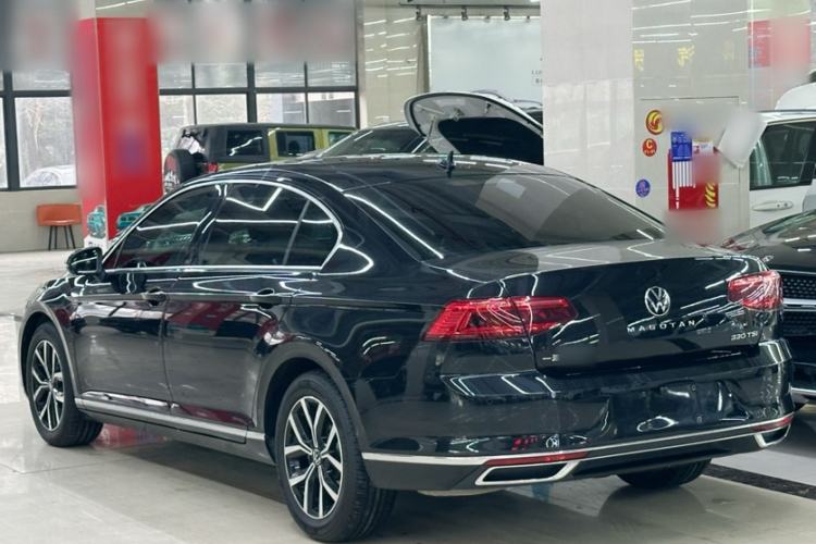 Used Volkswagen Magotan 2020 330TSI DSG Leading Model Exterior 5