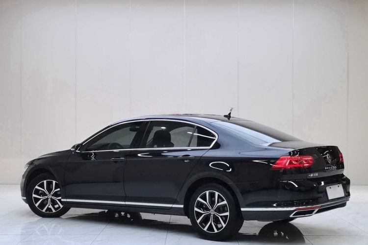 Used Volkswagen Magotan 2020 330TSI DSG Leading Model Exterior 6