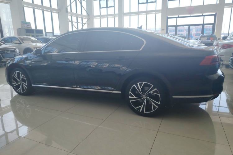 Used Volkswagen Magotan 2020 330TSI DSG Luxury Edition Exterior 6