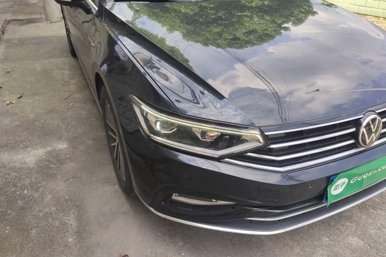 Used Volkswagen Magotan 2020 330TSI DSG Luxury Edition Exterior 6