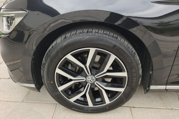 Used Volkswagen Magotan 2020 330TSI DSG Leading Model Exterior 7