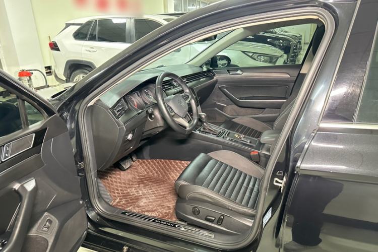 Used Volkswagen Magotan 2020 330TSI DSG Luxury Edition Exterior 7