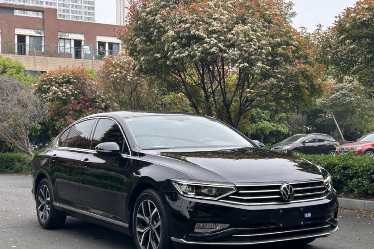 Used Volkswagen Magotan 2020 330TSI DSG Leading Model Exterior 7