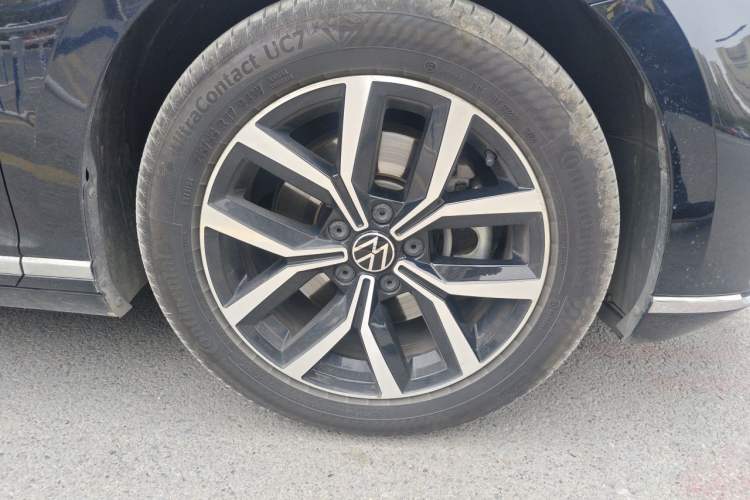 Used Volkswagen Magotan 2020 330TSI DSG Leading Model Exterior 7