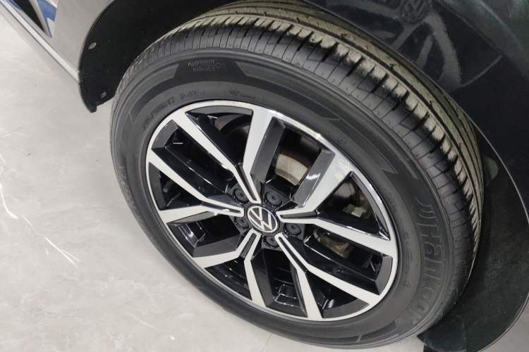 Used Volkswagen Magotan 2020 330TSI DSG Leading Model Exterior 8