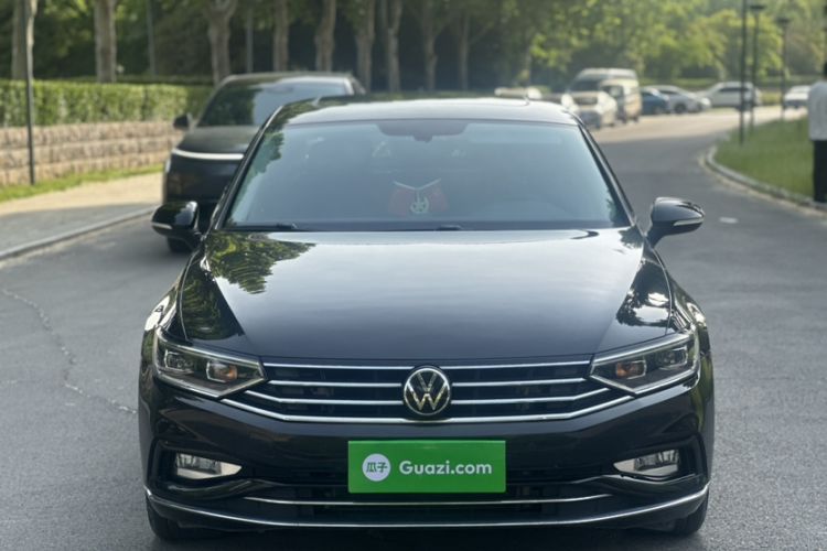 Used Volkswagen Magotan 2020 330TSI DSG Leading Model Exterior 8