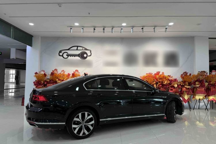 Used Volkswagen Magotan 2020 330TSI DSG Luxury Edition Exterior 9