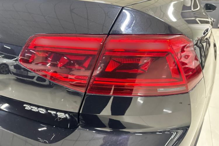 Used Volkswagen Magotan 2020 330TSI DSG Luxury Edition Exterior 9
