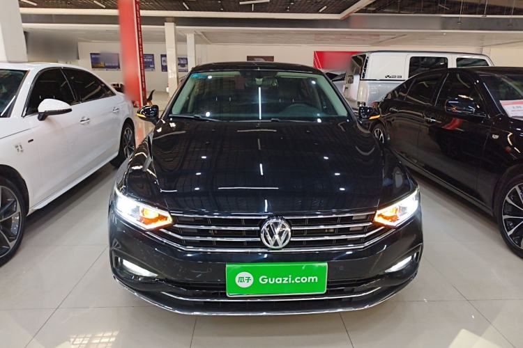 Used Volkswagen Magotan 2020 330TSI DSG Leading Model Front