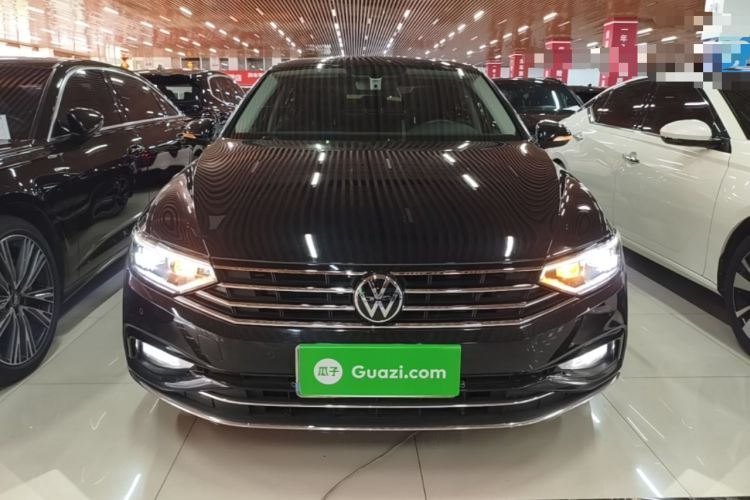 Used Volkswagen Magotan 2020 330TSI DSG Luxury Edition Front