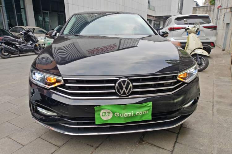 Used Volkswagen Magotan 2020 330TSI DSG Leading Model Front