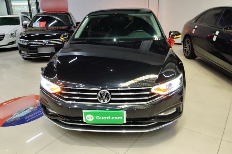 Used Volkswagen Magotan 2020 330TSI DSG Leading Model Front