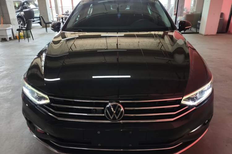 Used Volkswagen Magotan 2020 330TSI DSG Leading Model Front