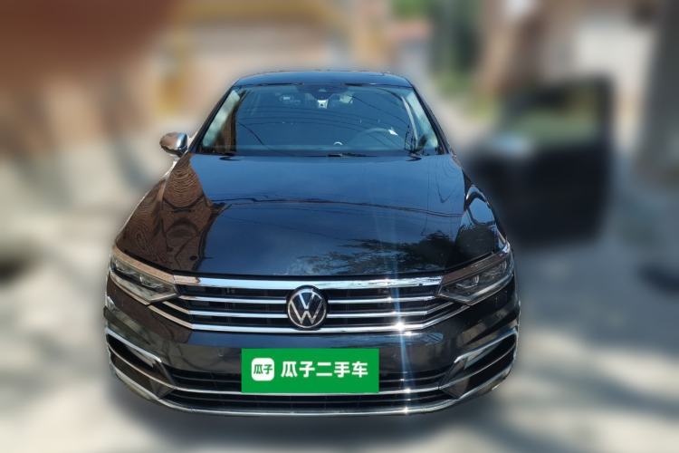 Used Volkswagen Magotan 2020 330TSI DSG Luxury Edition Front