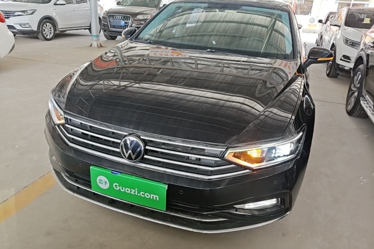 Used Volkswagen Magotan 2020 330TSI DSG Luxury Edition Front