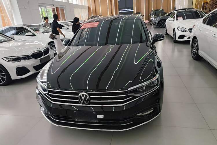 Used Volkswagen Magotan 2020 330TSI DSG Leading Model Front