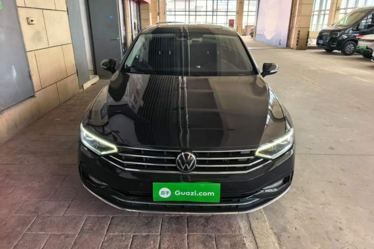 Used Volkswagen Magotan 2020 330TSI DSG Leading Model Front