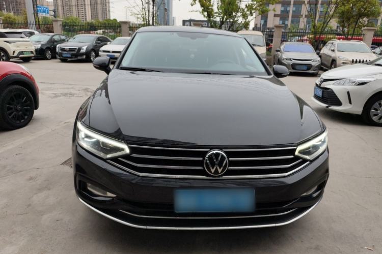 Used Volkswagen Magotan 2020 330TSI DSG Luxury Edition Front