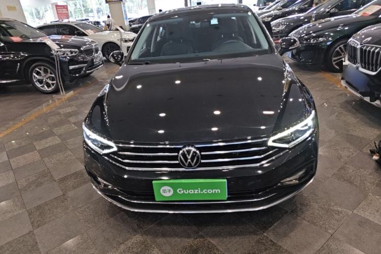 Used Volkswagen Magotan 2020 330TSI DSG Luxury Edition Front