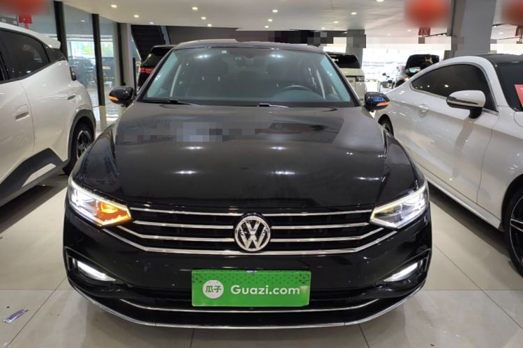 Used Volkswagen Magotan 2020 330TSI DSG Leading Model Front