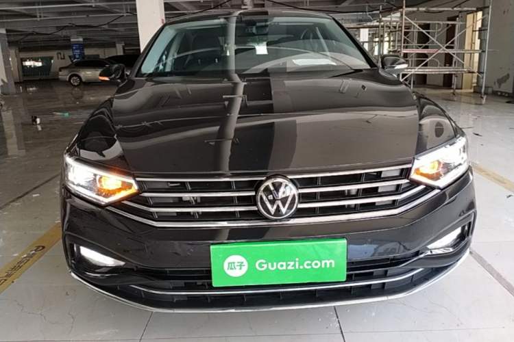 Used Volkswagen Magotan 2020 330TSI DSG Luxury Edition Front