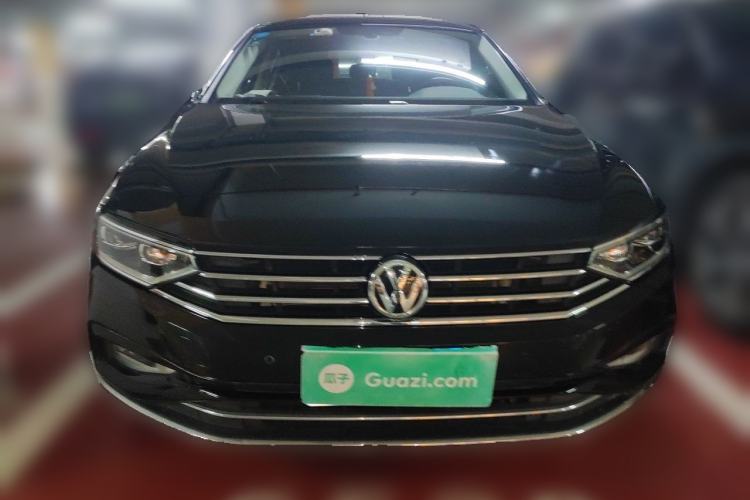 Used Volkswagen Magotan 2020 330TSI DSG Luxury Edition Front