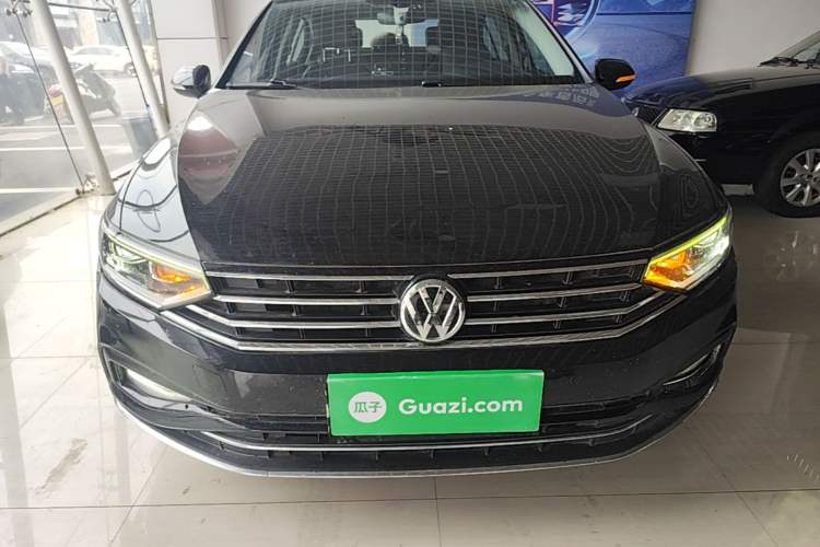 Used Volkswagen Magotan 2020 330TSI DSG Leading Model Front