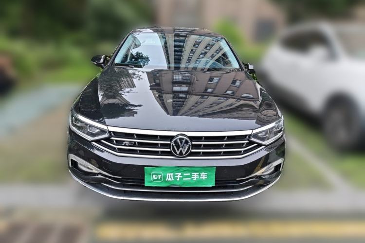 Used Volkswagen Magotan 2020 330TSI DSG Luxury Edition Front