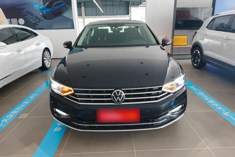 Used Volkswagen Magotan 2020 330TSI DSG Luxury Edition Front