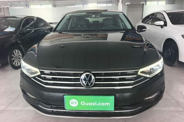 Used Volkswagen Magotan 2020 330TSI DSG Leading Model Front