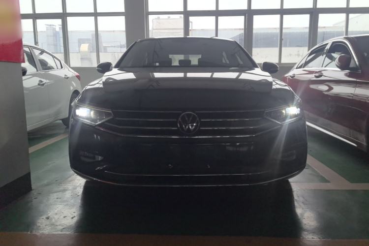 Used Volkswagen Magotan 2020 330TSI DSG Luxury Edition Front