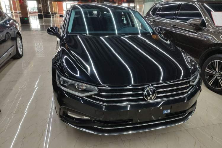 Used Volkswagen Magotan 2020 330TSI DSG Luxury Edition Front
