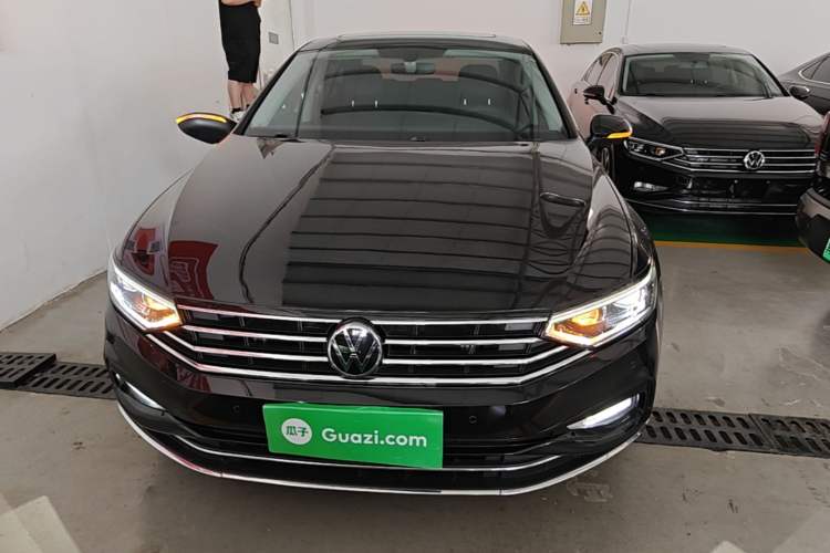Used Volkswagen Magotan 2020 330TSI DSG Leading Model Front