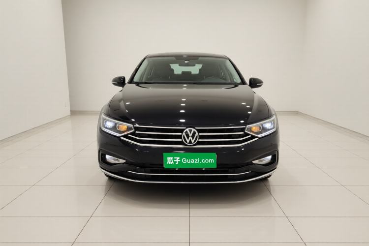 Used Volkswagen Magotan 2020 330TSI DSG Luxury Edition Front