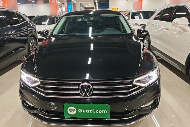 Used Volkswagen Magotan 2020 330TSI DSG Luxury Edition Front