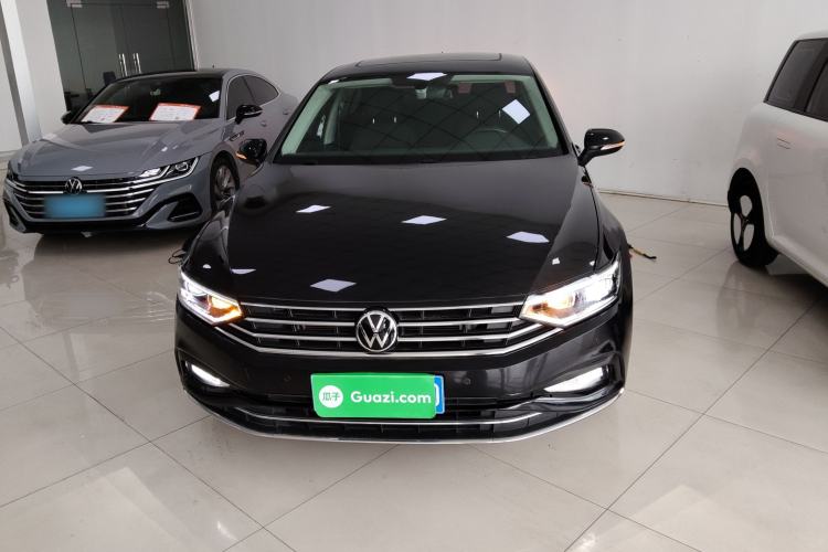 Used Volkswagen Magotan 2020 330TSI DSG Luxury Edition Front