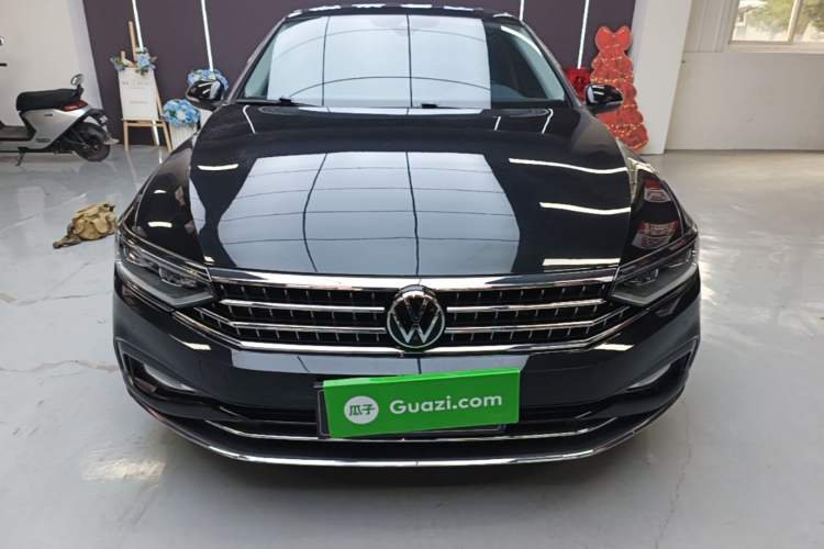 Used Volkswagen Magotan 2020 330TSI DSG Luxury Edition Front